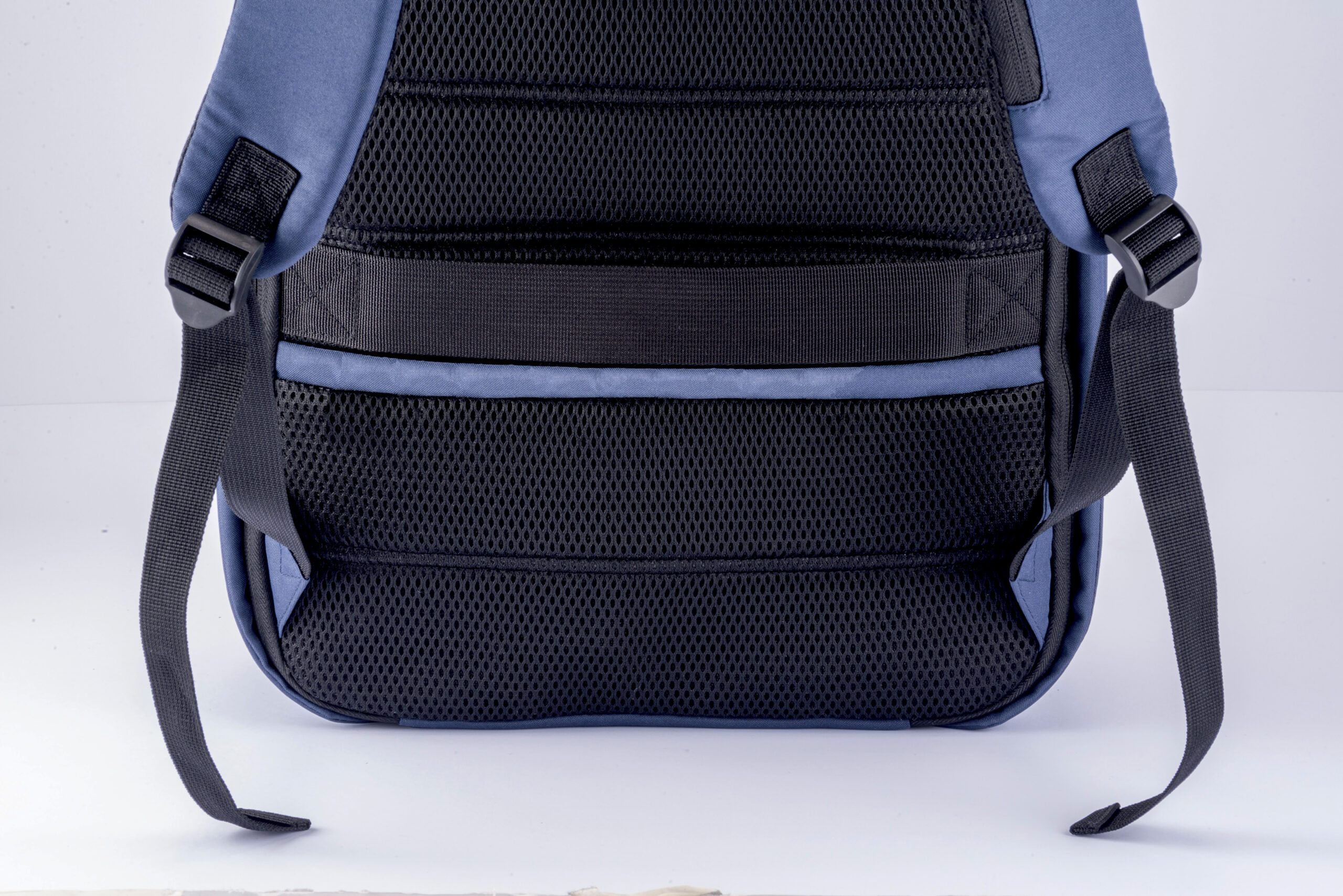 Zaino porta PC in pet riciclato 5 Zaino porta PC in pet riciclato - immagine 5